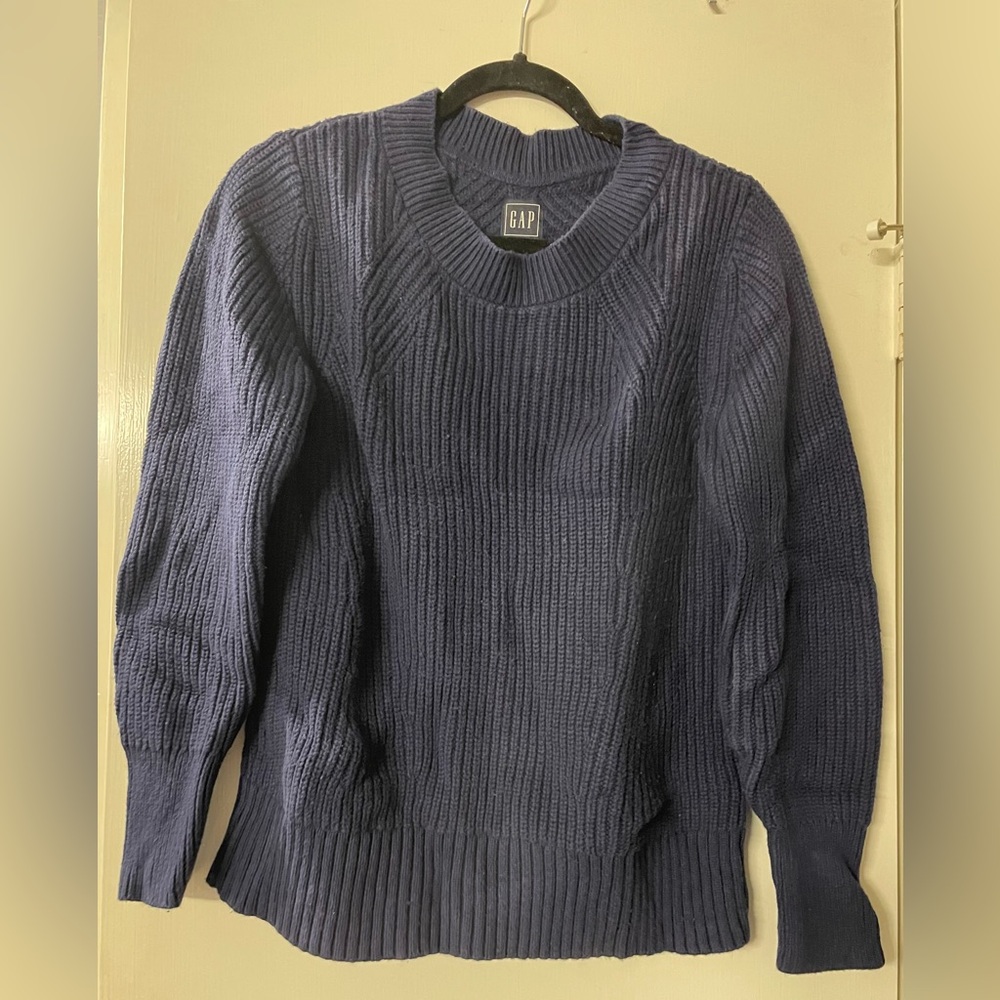 BRAND NEW Women's Gap Sweater